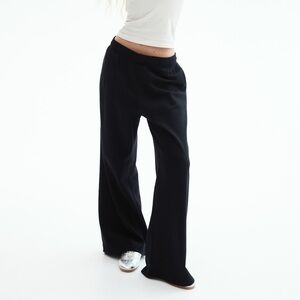 Black Wide-Leg Women's Pants